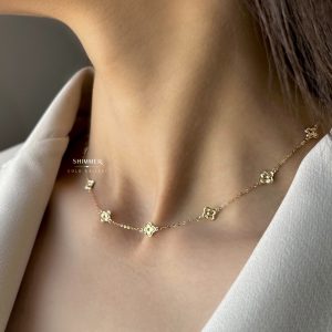 گردنبند طلا چند گل ونکلیف پرسی